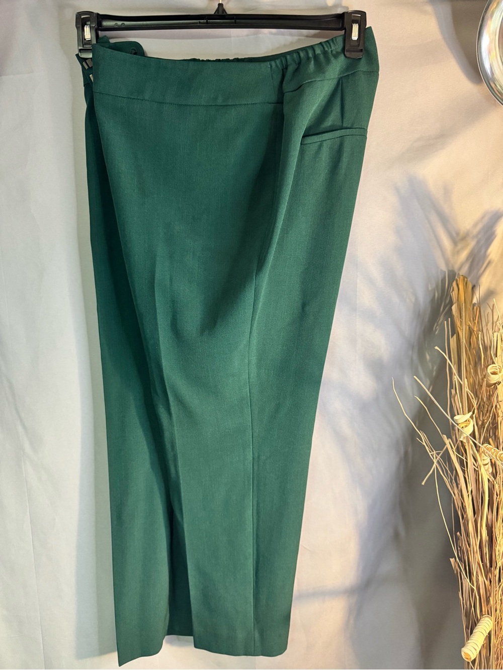 Kasper Women's Straight-Leg Pants in Deep Green
